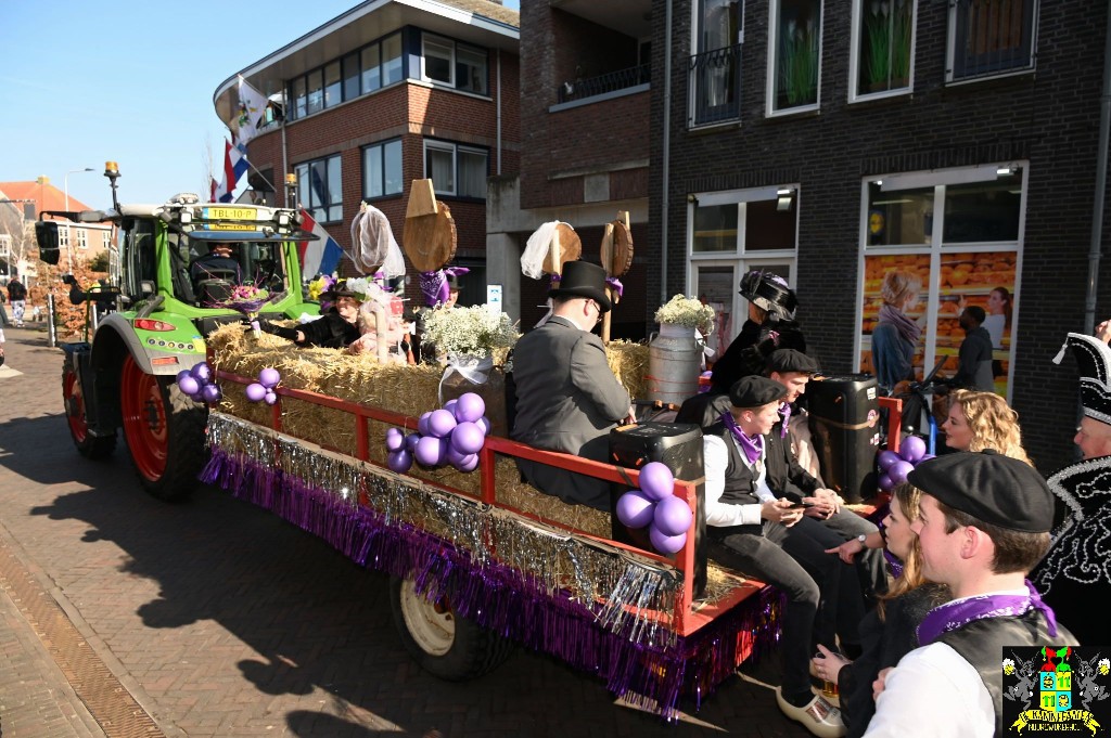 ../Images/Boerenbruiloft gemeentehuis 2025 028.jpg